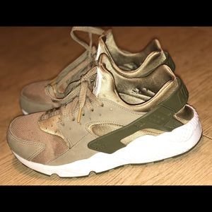 olive green huaraches mens